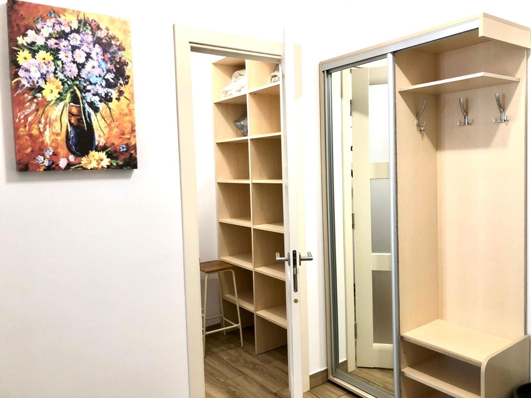 Osapart Comfortable Apartment In A Complex Great Britain Lviv Bagian luar foto