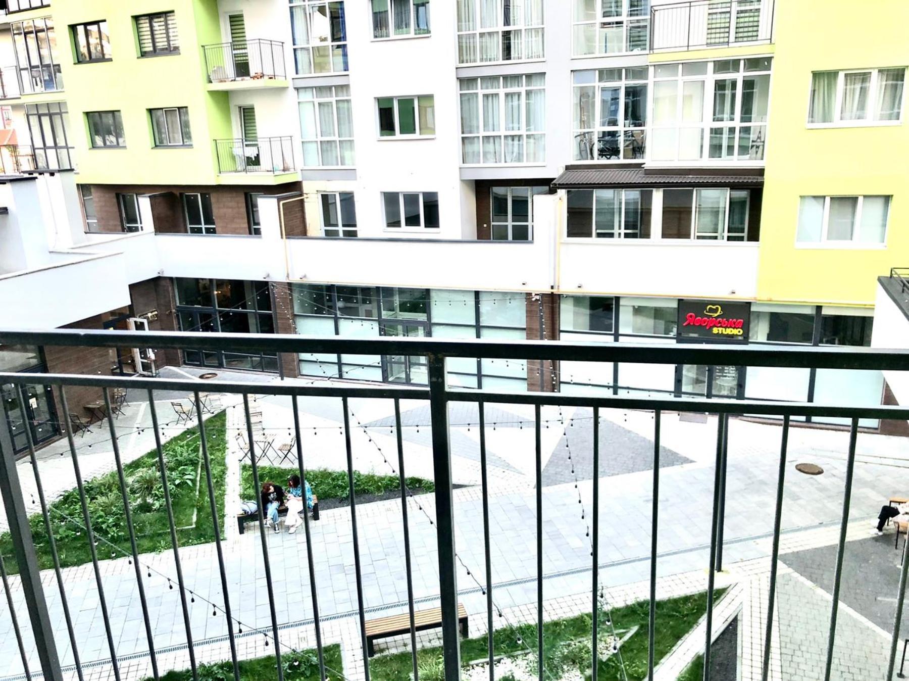 Osapart Comfortable Apartment In A Complex Great Britain Lviv Bagian luar foto