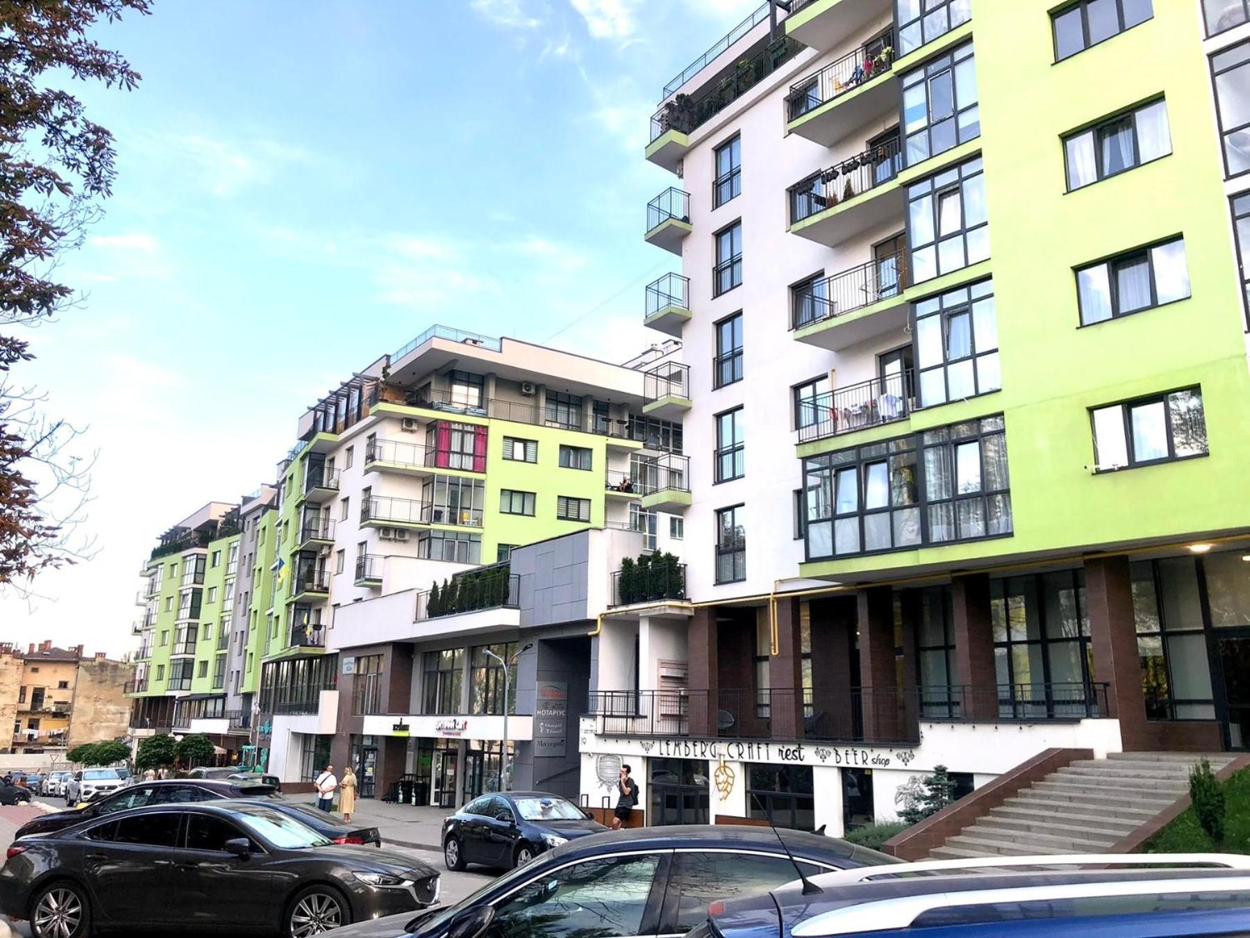 Osapart Comfortable Apartment In A Complex Great Britain Lviv Bagian luar foto
