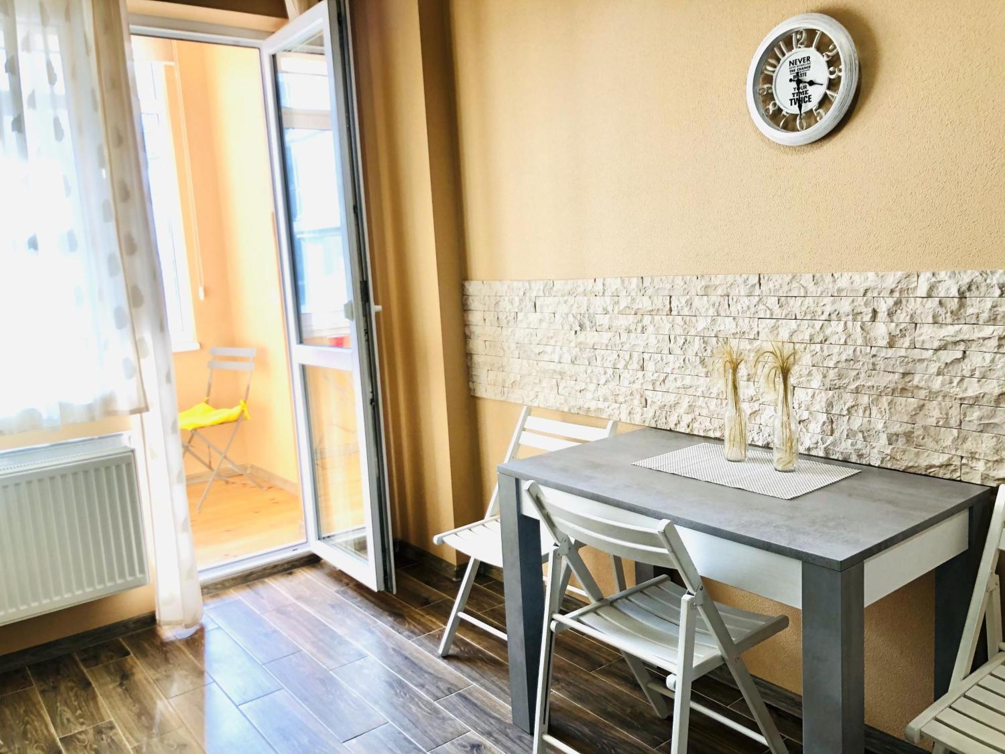 Osapart Comfortable Apartment In A Complex Great Britain Lviv Bagian luar foto