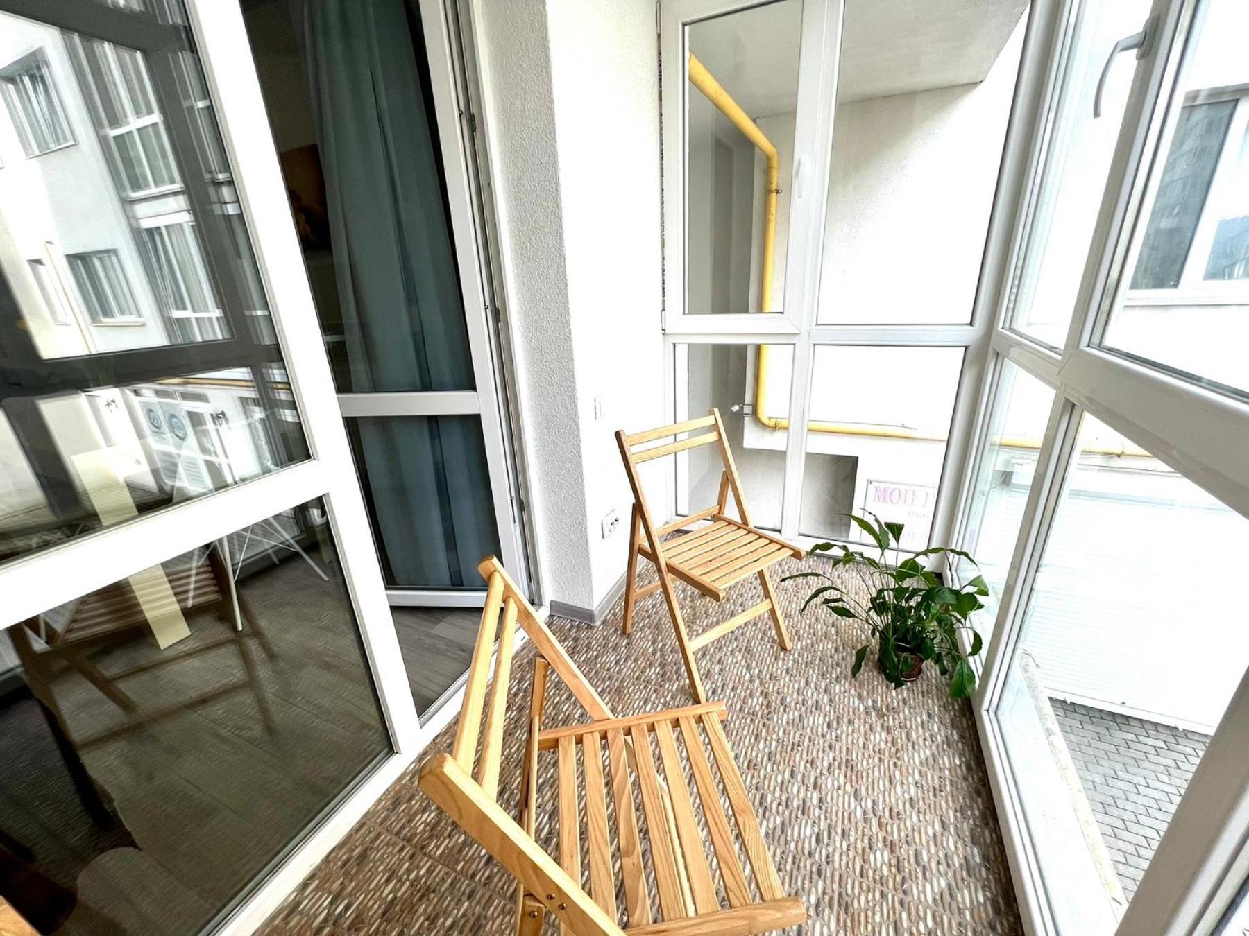 Osapart Comfortable Apartment In A Complex Great Britain Lviv Bagian luar foto